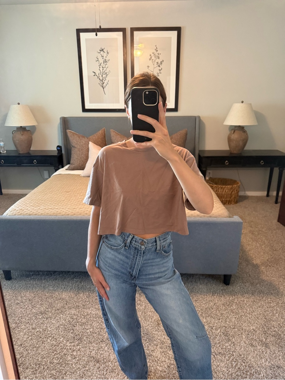 SHEIN Cropped Tee in Taupe Brown